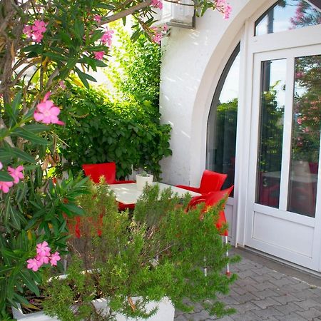 Family apartment Manuela - Baška Voda Exteriér fotografie